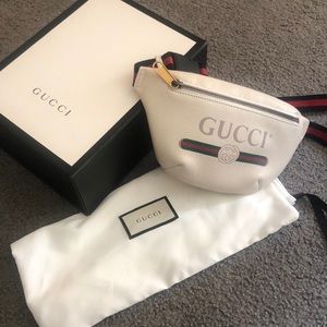 Gucci Print small belt bag